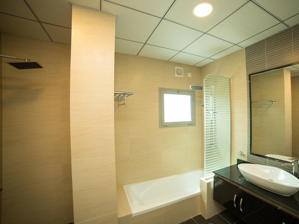 Golden Rose Luxury Suites マナーマ エクステリア 写真