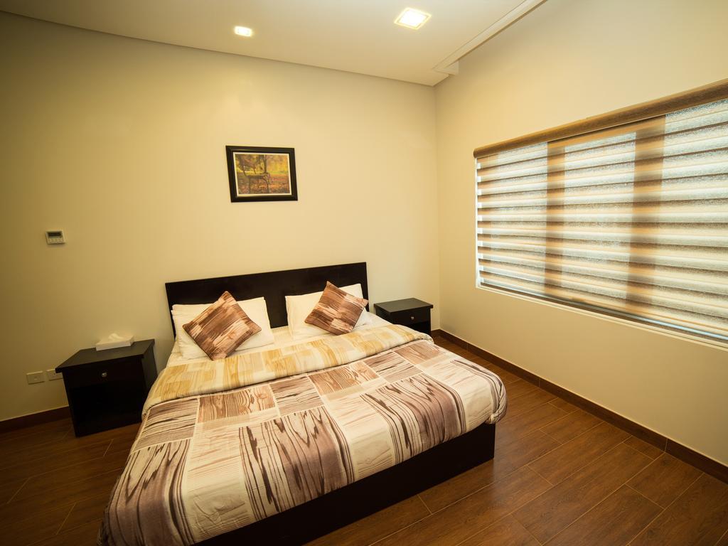 Golden Rose Luxury Suites マナーマ エクステリア 写真