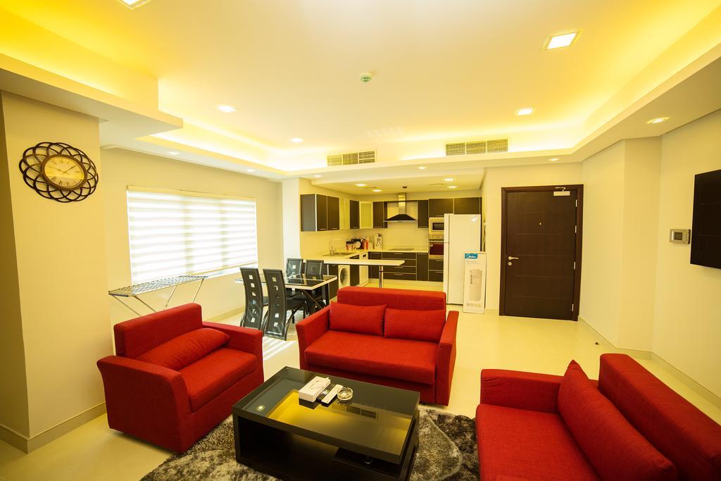 Golden Rose Luxury Suites マナーマ エクステリア 写真